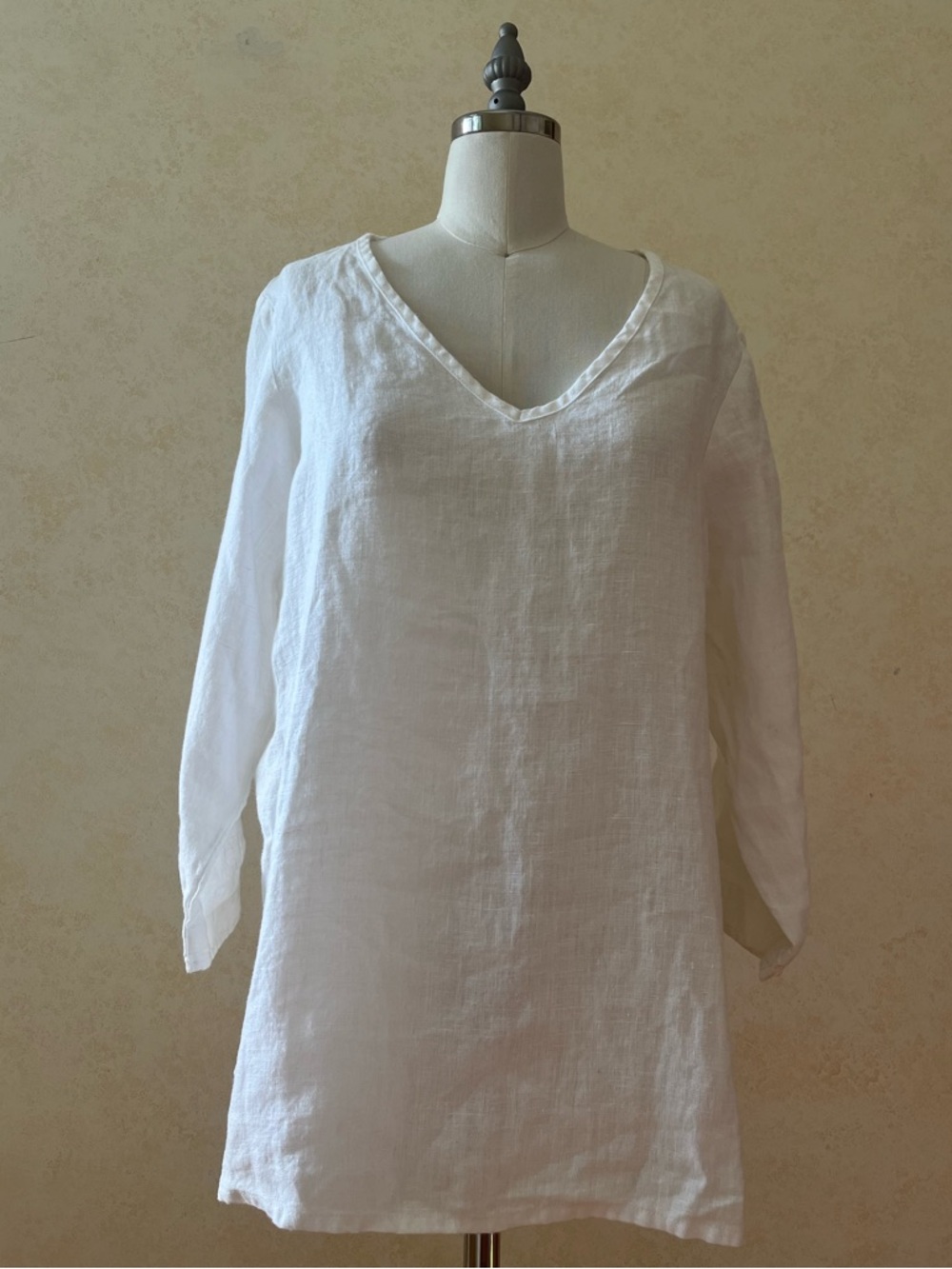 Flax White Linen V-Neck 3/4 Sleeve Relaxed Tunic Basic Classic - Picture 4 of 4